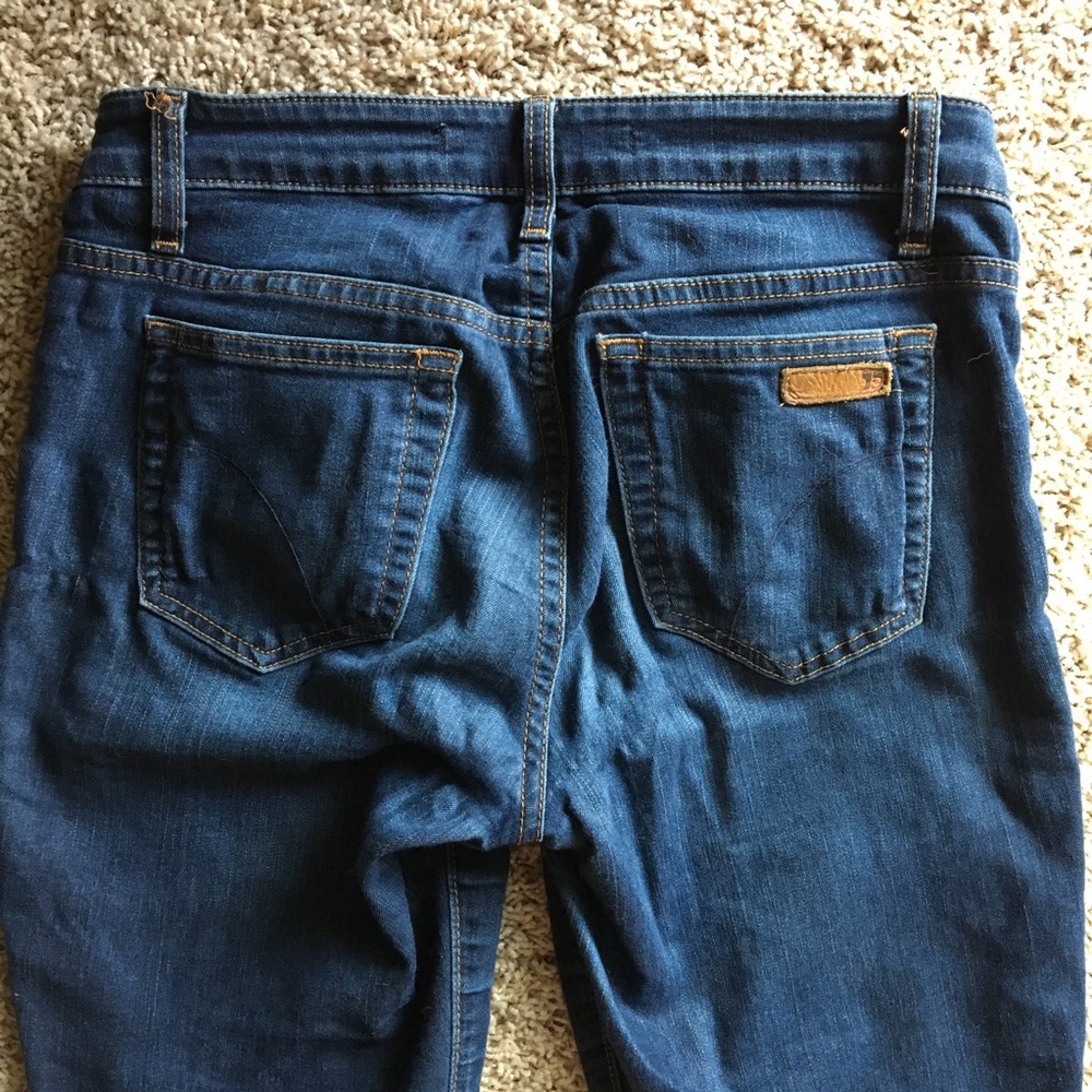 Joe’s skinny “Chelsea” jeans